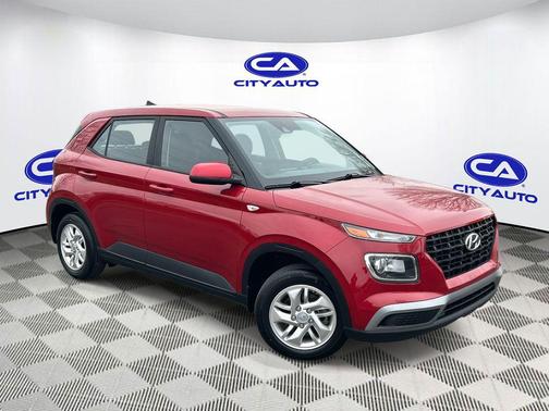 2022 Hyundai VENUE SE
