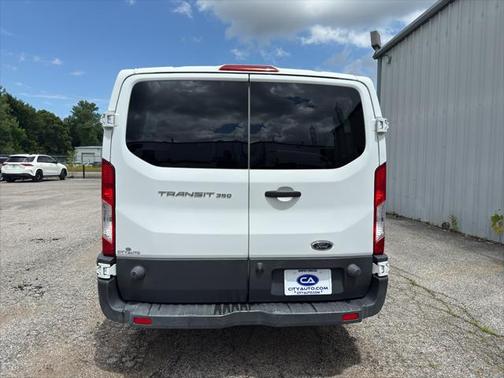 2016 Ford Transit-350 XL