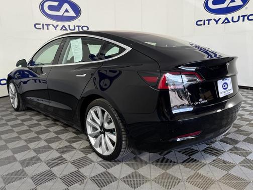 2018 Tesla Model 3 Long Range