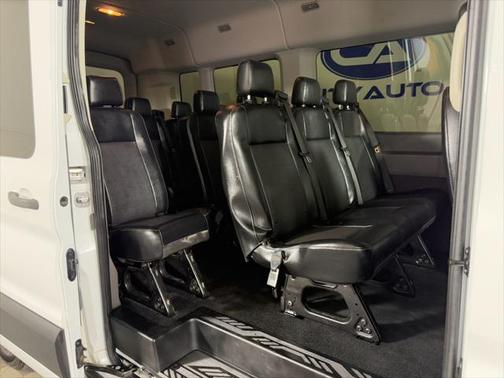 2020 Ford Transit-350 XL