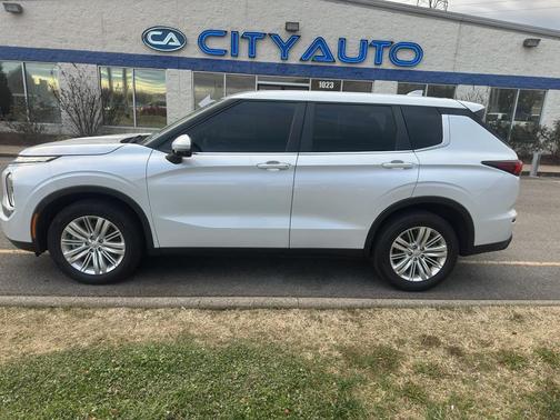 2024 Mitsubishi Outlander ES 2.5 2WD