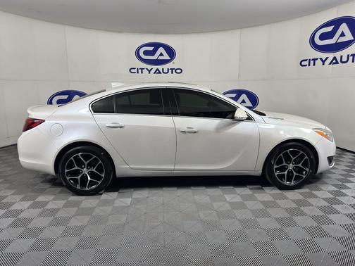 2017 Buick Regal Turbo Sport Touring