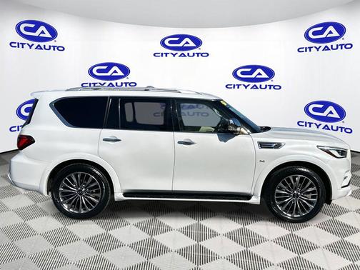 2019 INFINITI QX80 Luxe
