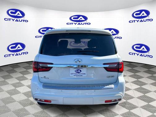 2019 INFINITI QX80 Luxe