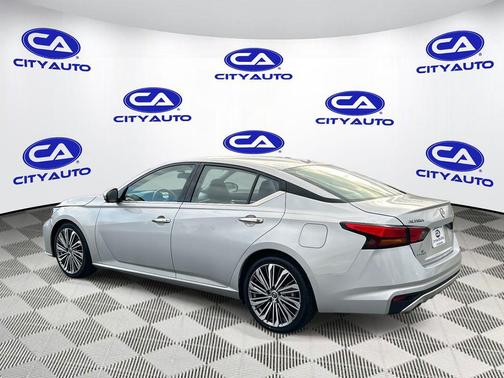 2023 Nissan Altima 2.5 SL