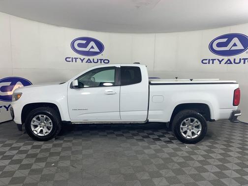 Summit White 2022 Chevrolet Colorado LT