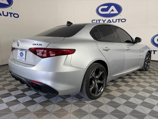 2019 Alfa Romeo Giulia Ti Sport