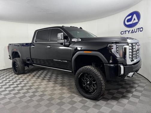 2024 GMC Sierra 3500 Denali