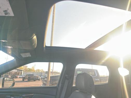 Iridescent Pearl Tricoat 2022 Chevrolet Blazer RS