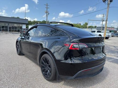 2021 Tesla Model Y Long Range Dual Motor All-Wheel Drive