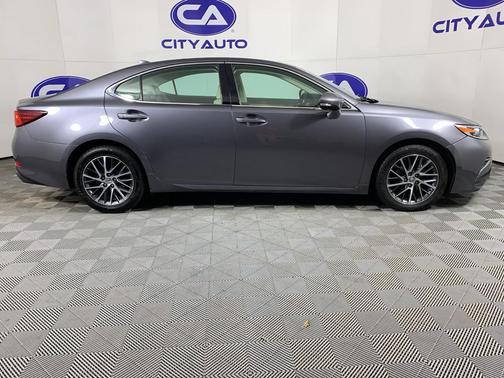2017 Lexus ES 350 Base