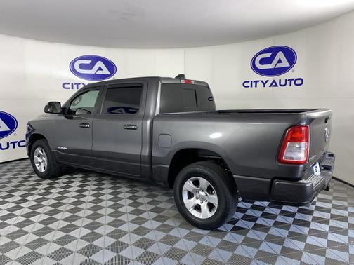 Granite Crystal Metallic Clearcoat 2019 RAM 1500 Big Horn