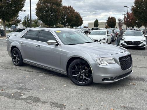 2016 Chrysler 300C Base