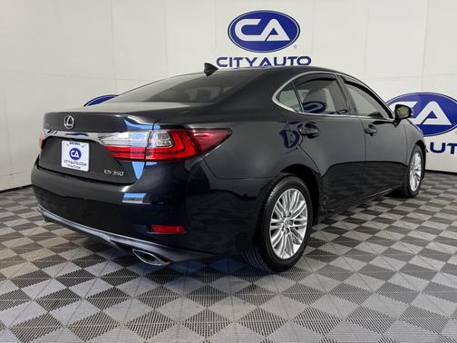 2016 Lexus ES 350 Base