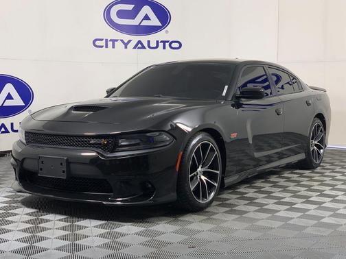 Pitch Black Clearcoat 2018 Dodge Charger R/T Scat Pack