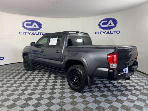 2022 Toyota Tacoma SR5