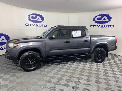 2022 Toyota Tacoma SR5
