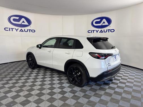 2023 Honda HR-V 2WD Sport