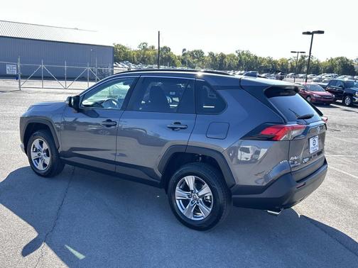 Magnetic Gray Metallic 2025 Toyota RAV4 XLE