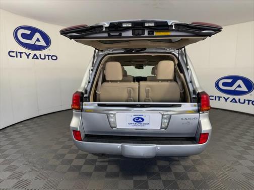 2011 Lexus LX 570 Base