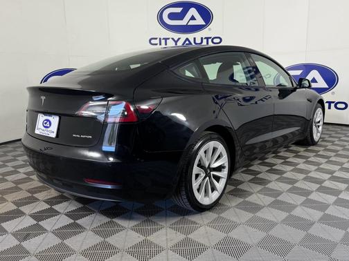 2022 Tesla Model 3 Long Range