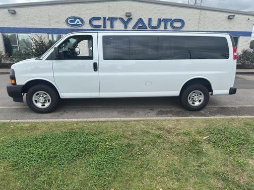 2022 Chevrolet Express 3500 RWD 3500 Extended Wheelbase LS