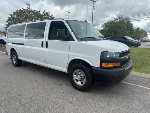 2022 Chevrolet Express 3500 RWD 3500 Extended Wheelbase LS
