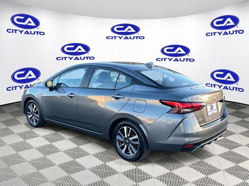 2021 Nissan Versa 1.6 SV