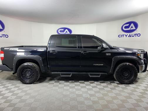 2019 Toyota Tundra SR5