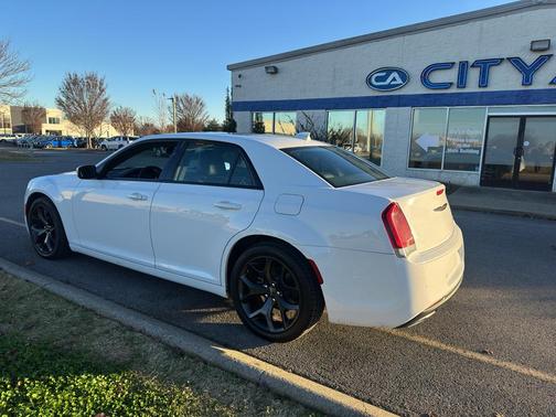 2023 Chrysler 300 S