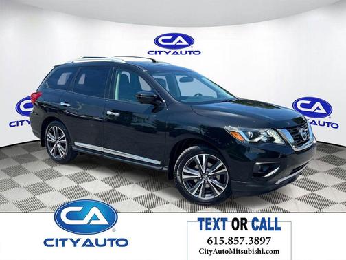 Magnetic Black Metallic 2017 Nissan Pathfinder Platinum