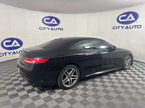 Obsidian Black Metallic 2017 Mercedes-Benz S-Class 4MATIC