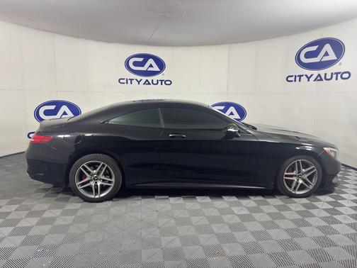 Obsidian Black Metallic 2017 Mercedes-Benz S-Class 4MATIC