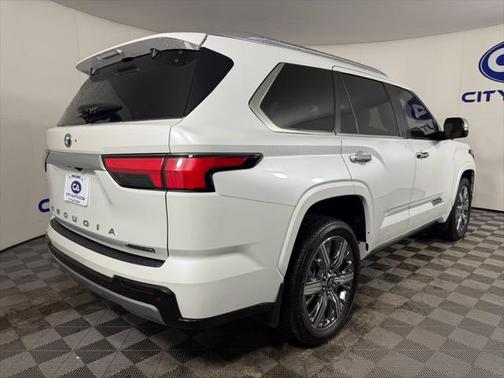 2025 Toyota Sequoia Base