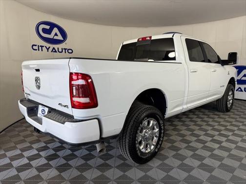 2024 RAM 2500 Laramie Crew Cab 4x4 6'4' Box