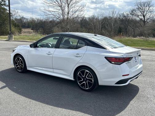 2024 Nissan Sentra SR