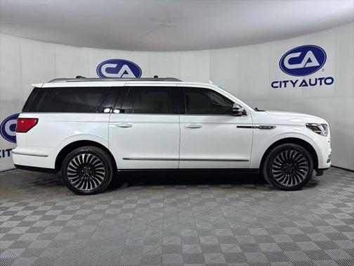 2020 Lincoln Navigator Black Label