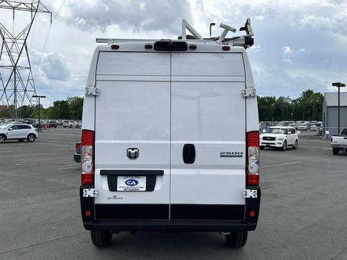 2024 RAM ProMaster 2500 Tradesman