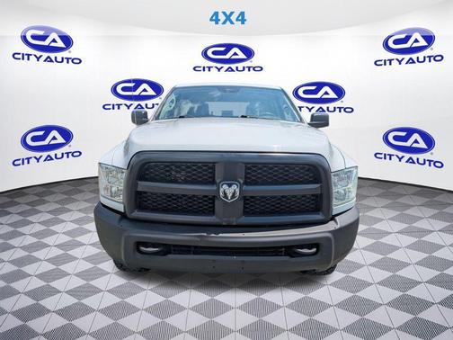 2018 RAM 2500 Tradesman Crew Cab 4x4 8' Box