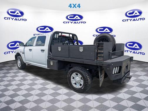2018 RAM 2500 Tradesman Crew Cab 4x4 8' Box