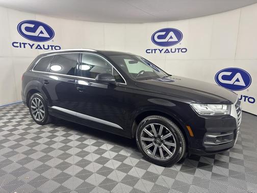 Orca Black Metallic 2018 Audi Q7 2.0T Premium Plus