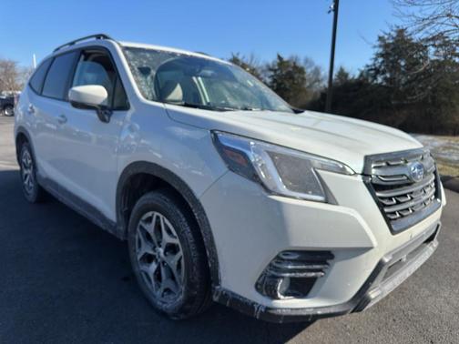 2022 Subaru Forester Premium