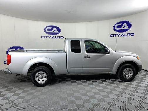 Brilliant Silver 2015 Nissan Frontier S
