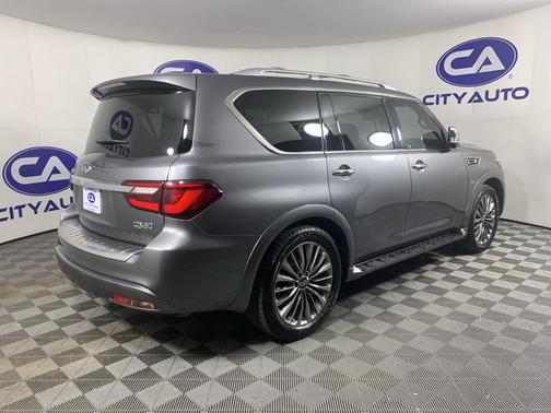 2019 INFINITI QX80 Luxe