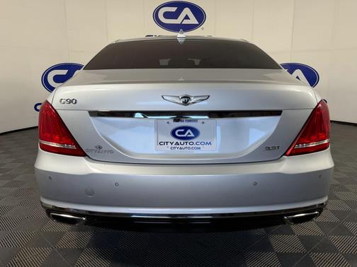 2019 Genesis G90 Premium