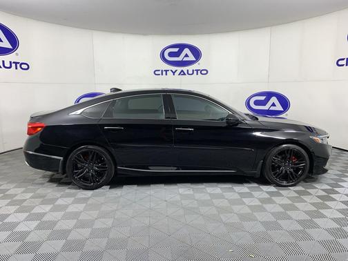 2021 Honda Accord Touring 2.0T