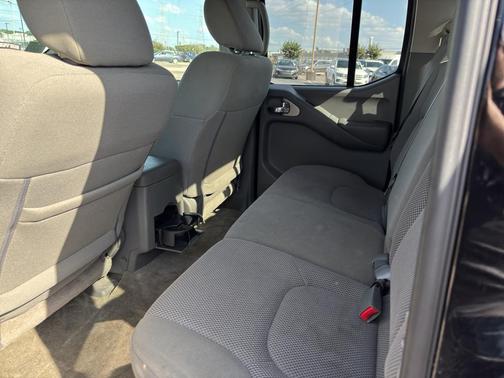 Magnetic Black 2018 Nissan Frontier SV