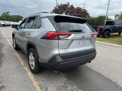 Silver Sky Metallic 2021 Toyota RAV4 Hybrid XLE