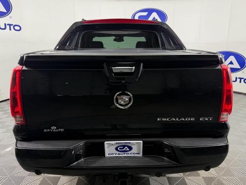 2008 Cadillac Escalade EXT Base