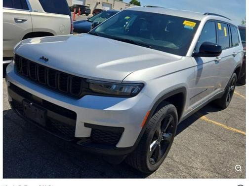 Silver Zynith 2023 Jeep Grand Cherokee L Altitude